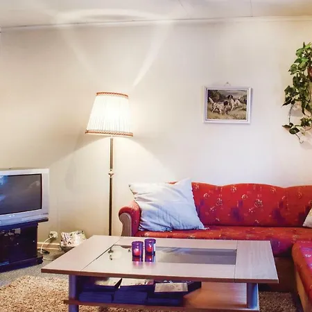 Four Bedroom Holiday In Semesterbostad *