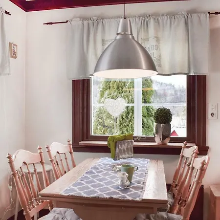 Four Bedroom Holiday In *