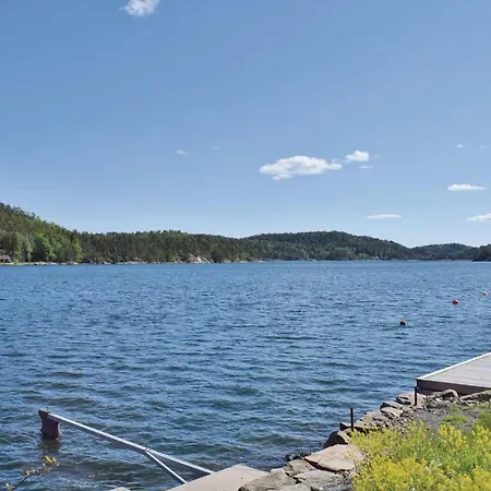Four Bedroom Holiday In Semesterbostad *